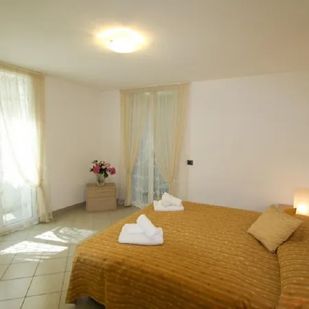 Casa Uliana Apartamento *
